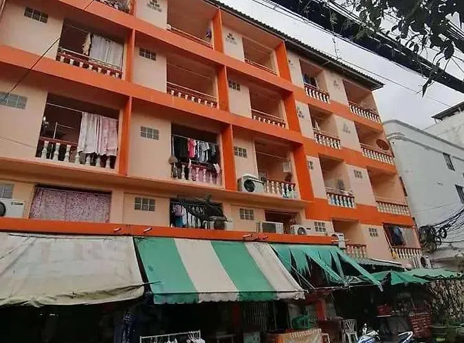 Nong Mai Hotel Bangkok
